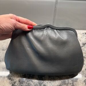 Vintage 1960 Ande Leather Chain Clutch